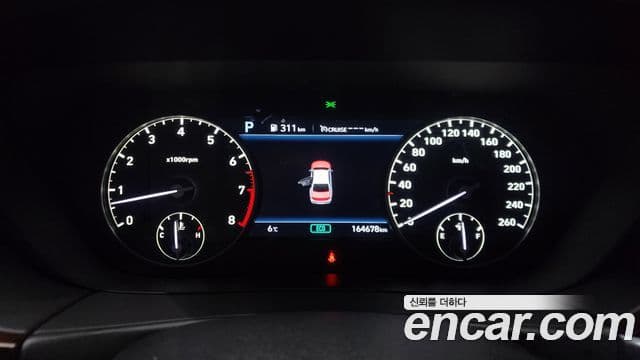 Genesis G90 Premium Luxury, 2019 8