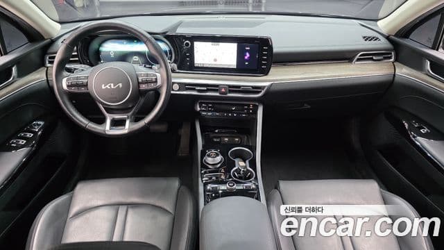 Kia K5 гибрид 3세대 Noblesse, 2023 7