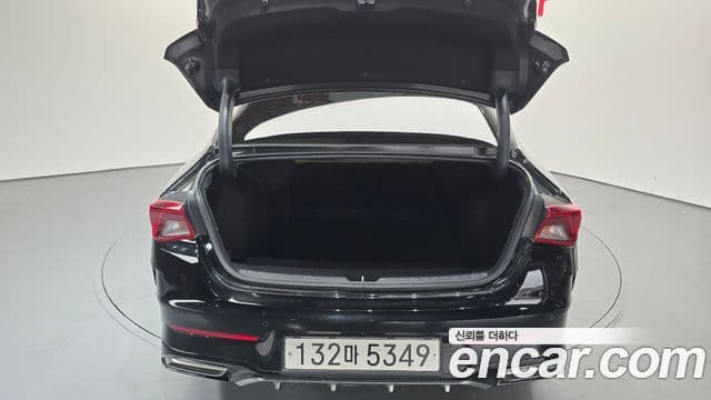 Kia K5 гибрид 3세대 Noblesse, 2023 20