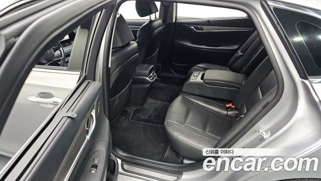 Hyundai The / новый New Grandeur IG гибрид Exclusive, 2020 11