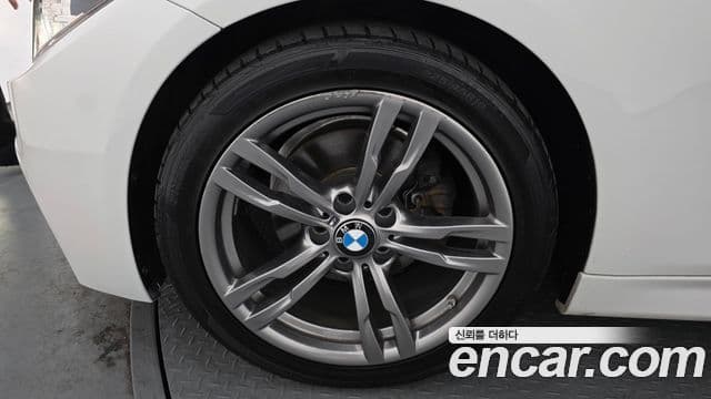 BMW 3시리즈 (F30) 320i M Sport, 2018 все фото