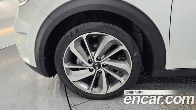 Kia Niro Noblesse, 2017 все фото