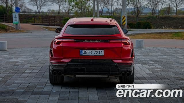 Lamborghini Urus 4.0 V8 S, 2024 3