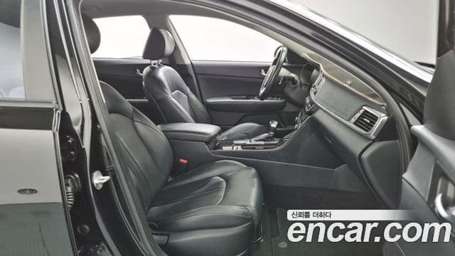 Kia K5 2세대 Prestige, 2017 10