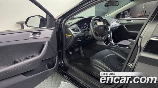 Hyundai LF Sonata Modern, 2015 10