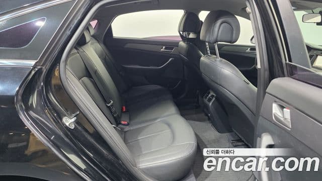 Hyundai LF Sonata Modern, 2015 12