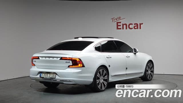 Volvo S90 B6 AWD Inscription, 2022 2