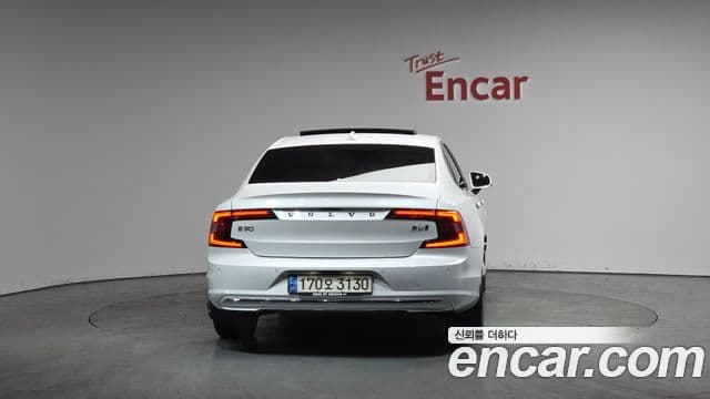 Volvo S90 B6 AWD Inscription, 2022 4