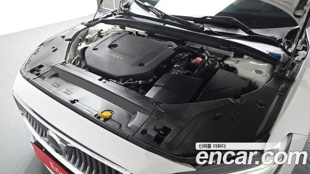 Volvo S90 B6 AWD Inscription, 2022 6