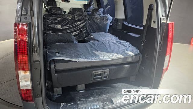 Hyundai Staria Modern, 2025 20