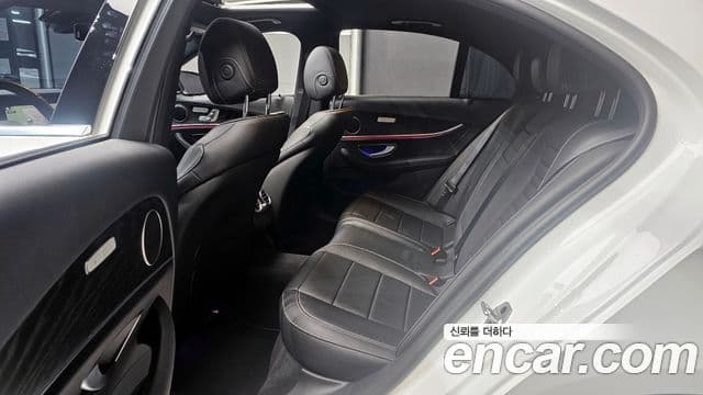 Mercedes-Benz E-класс W213 Avantgarde, 2022 13