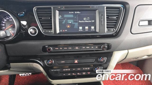 Kia All New Carnival Prestige, 2015 14
