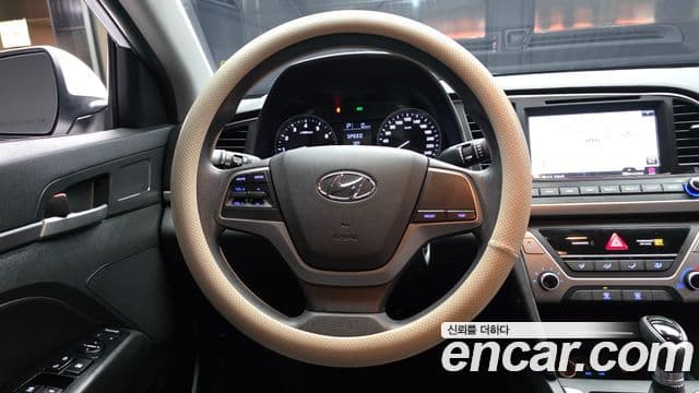 Hyundai Avante AD Style, 2017 13