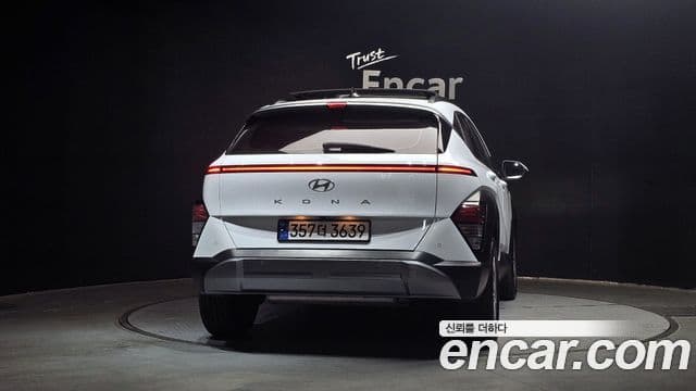 Hyundai Kona (SX2) Premium, 2023 4