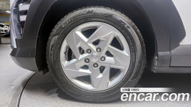 Hyundai Kona (SX2) Premium, 2023 все фото