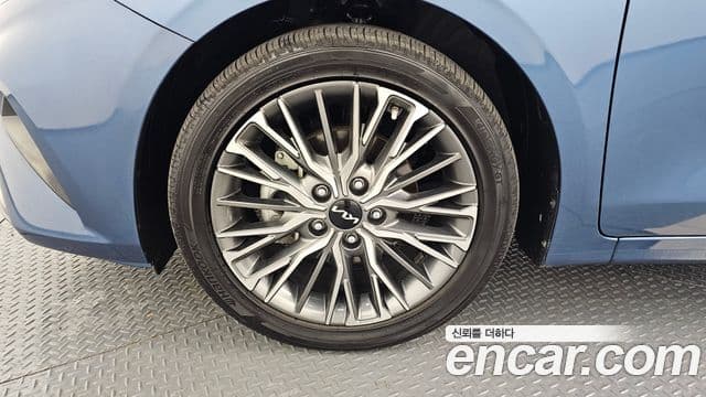 Kia The / новый New K3 2세대 Noblesse, 2022 все фото