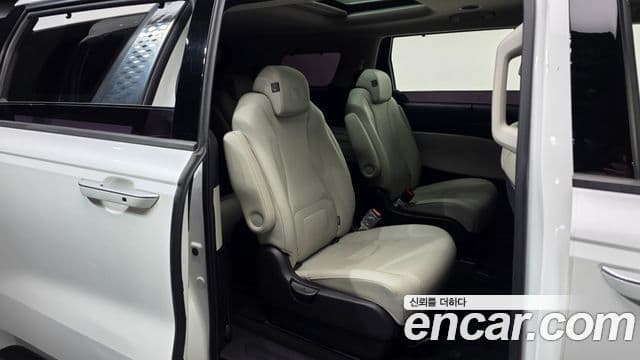 Kia Carnival 4세대 Signature, 2021 12