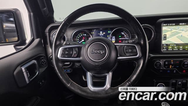 Jeep Wrangler (JL) 2.0 Overland 4도어 4xe, 2021 13
