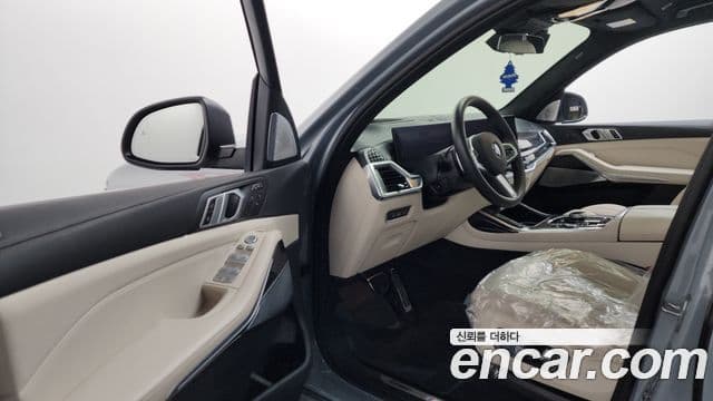 BMW X7 (G07) xDrive 40d M Sport 6인승, 2024 10