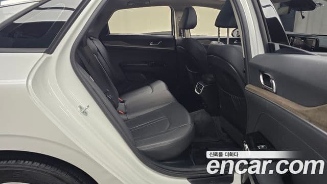 Kia K5 гибрид 3세대 Noblesse, 2022 12