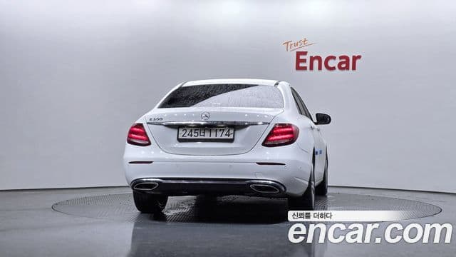 Mercedes-Benz E-класс W213 Avantgarde, 2018 4