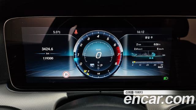 Mercedes-Benz E-класс W213 Avantgarde, 2018 8