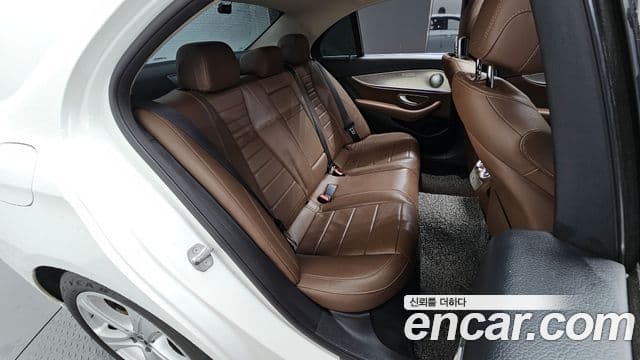 Mercedes-Benz E-класс W213 Avantgarde, 2018 12