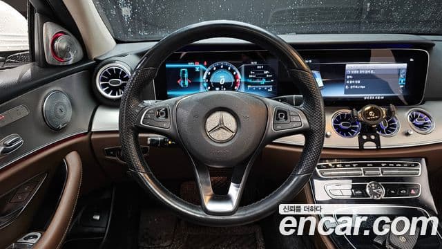 Mercedes-Benz E-класс W213 Avantgarde, 2018 13