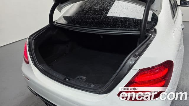 Mercedes-Benz E-класс W213 Avantgarde, 2018 20