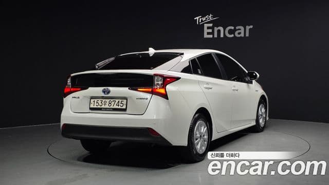 Toyota 프리우스 4세대, 2022 2
