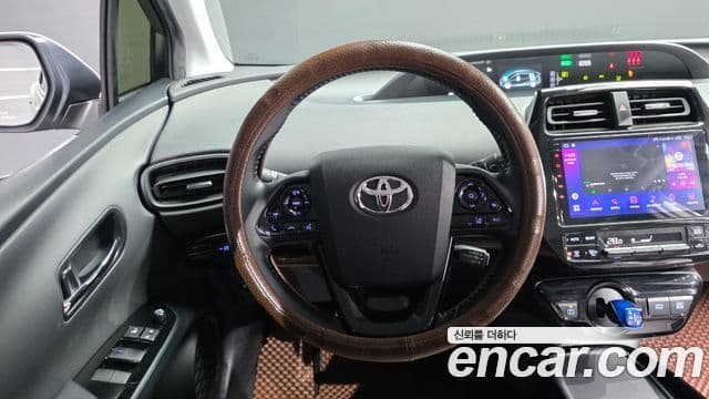 Toyota 프리우스 4세대, 2022 13
