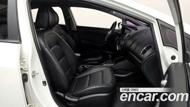 Kia The / новый New K3 Trendy, 2017 11