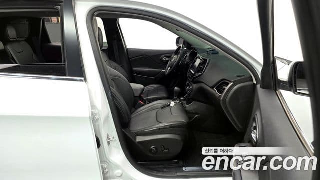 Jeep Cherokee(KL) 2.4 Limited AWD, 2020 11