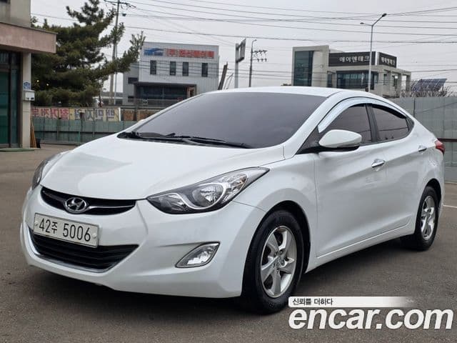 Hyundai Avante MD Luxury, 2011 1
