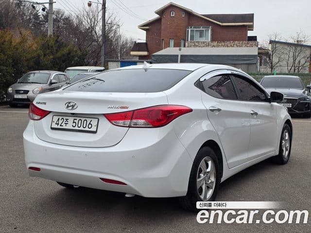 Hyundai Avante MD Luxury, 2011 2