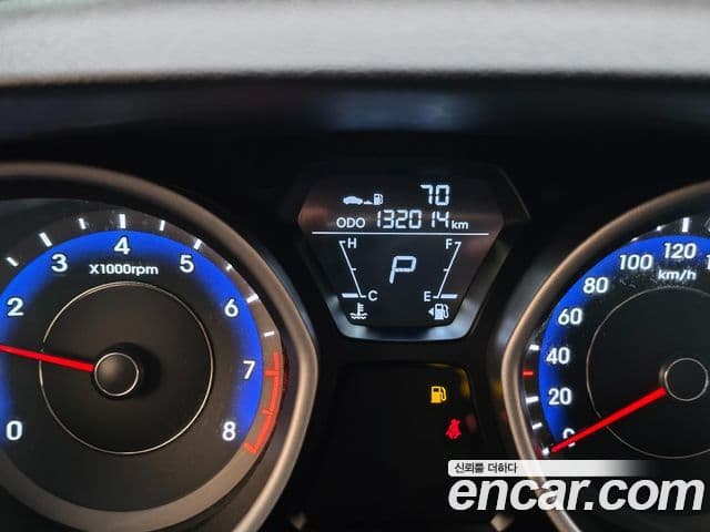 Hyundai Avante MD Luxury, 2011 8