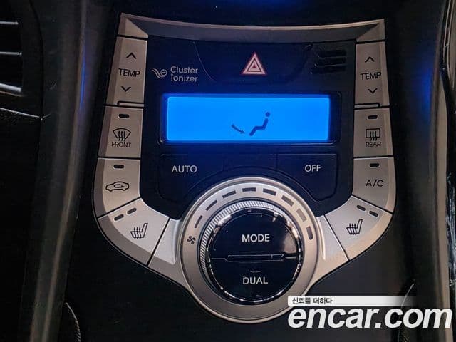 Hyundai Avante MD Luxury, 2011 10