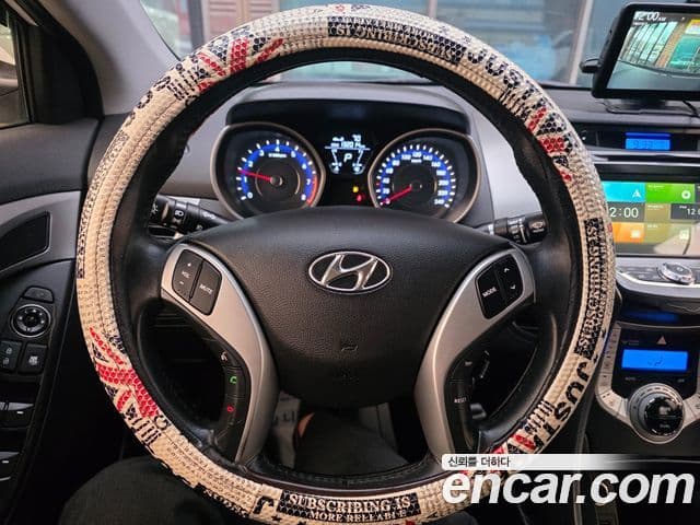 Hyundai Avante MD Luxury, 2011 11