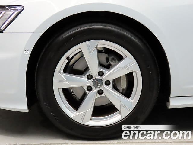 Audi A6 (C8), 2020 все фото