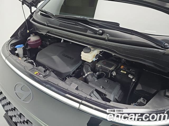 Hyundai Staria Inspiration, 2025 6