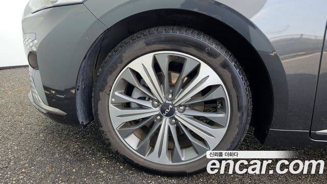 Kia K8 гибрид Special, 2024 все фото