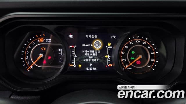 Jeep Wrangler (JL) 2.0 Sahara Power top 4도어, 2024 8