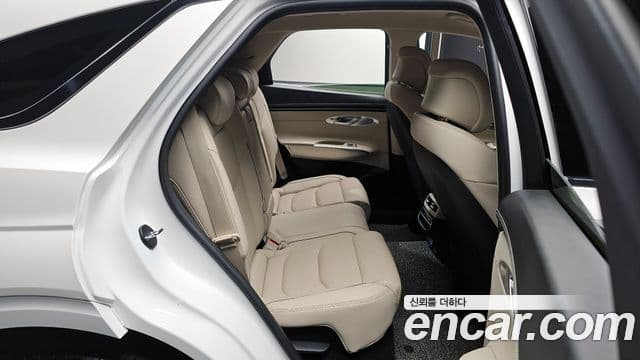 Genesis GV70, 2024 11