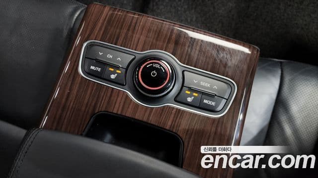 Kia The / новый New K7 Prestige, 2015 18