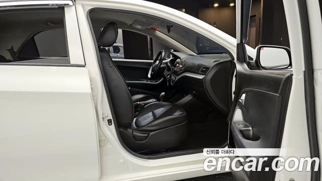 Kia The / новый New Morning Deluxe, 2016 11