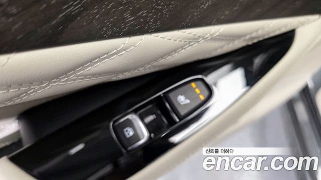 Kia K8 гибрид Signature, 2024 18