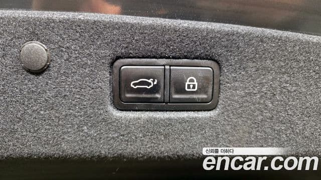 Kia K8 гибрид Signature, 2024 19