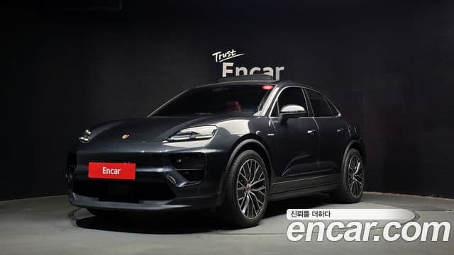 Porsche Macan EV 4S, 2025 1