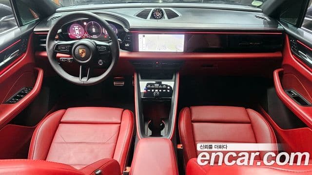 Porsche Macan EV 4S, 2025 7