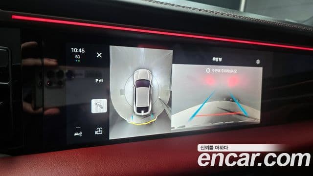 Porsche Macan EV 4S, 2025 16